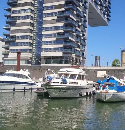 Botel Fantasie Boot Einhorn