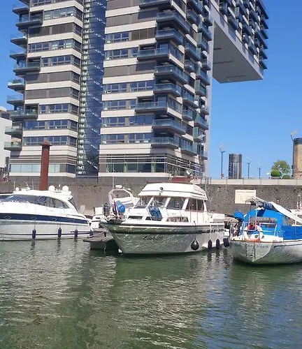 Hotel en barco Fantasie Boot Einhorn