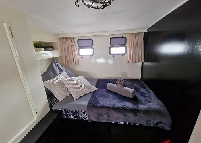 Fantasie Boot Einhorn Hotel en barco