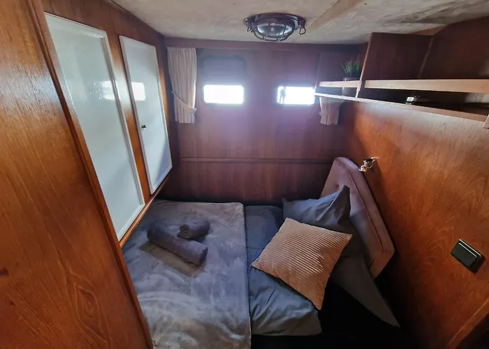 Hotel en barco Fantasie Boot Einhorn