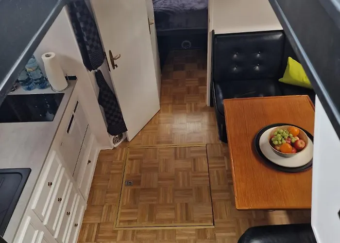 Fantasie Boot Einhorn Ботель Кёльн