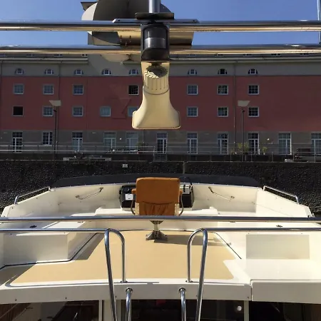 Fantasie Boot Einhorn 船屋 *